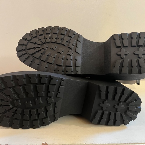 Madden Girl Philly Lug Sole Combat Boot (Women) - Picture 6 of 6